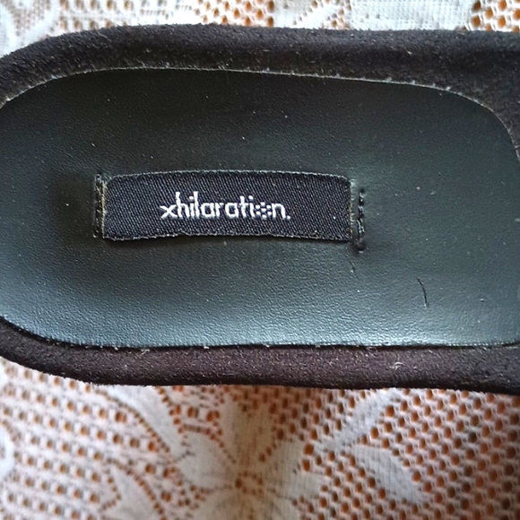 Shoes - Picture 6 of 6